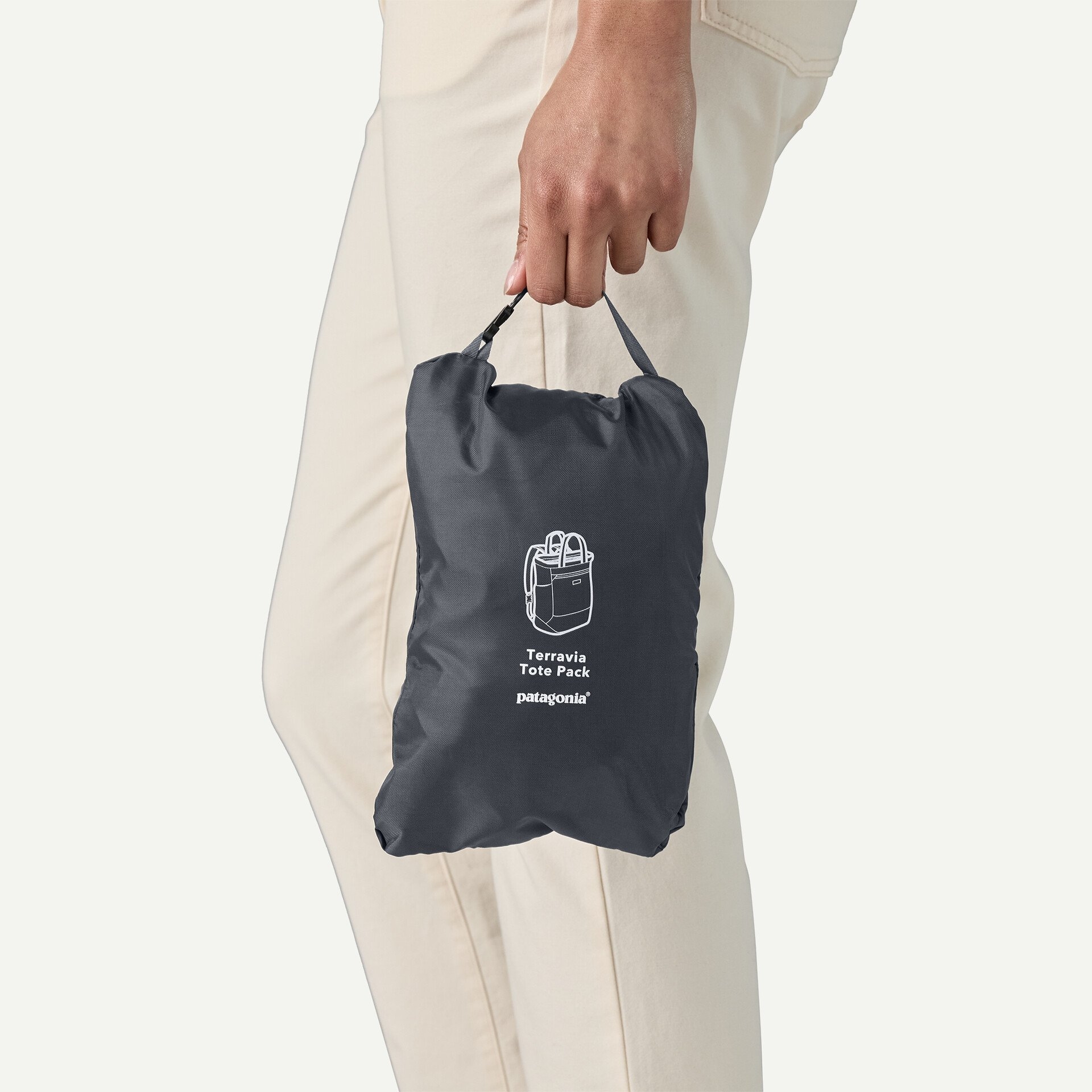 Terravia Tote Pack 24L