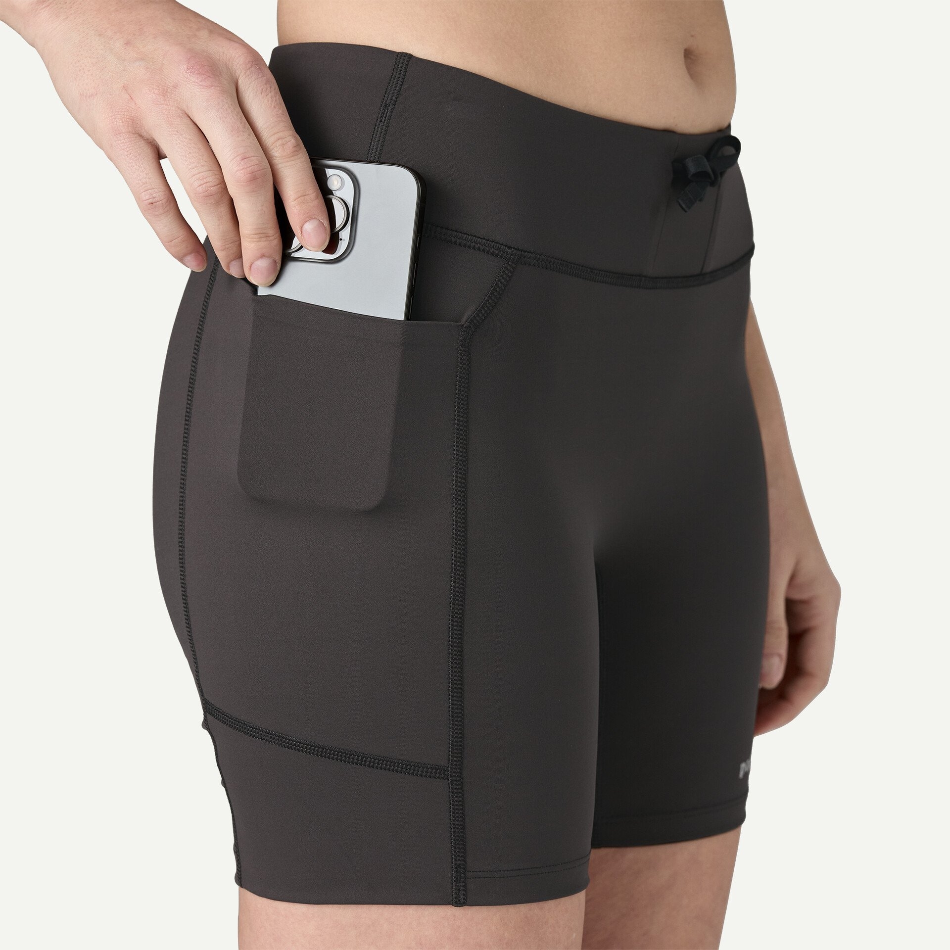 Women's Endless Run Shorts - 6"