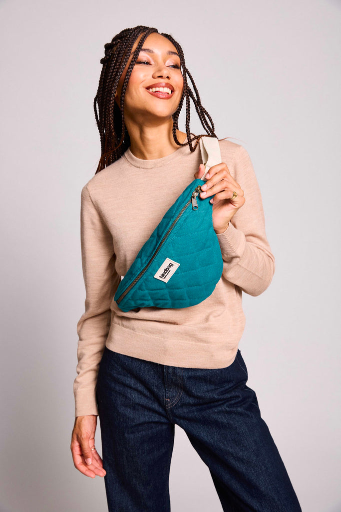 Sac banane matelassé Olivia Bleu paon