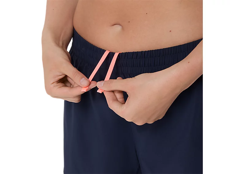 ASICS CORE 4IN SHORT - Femme