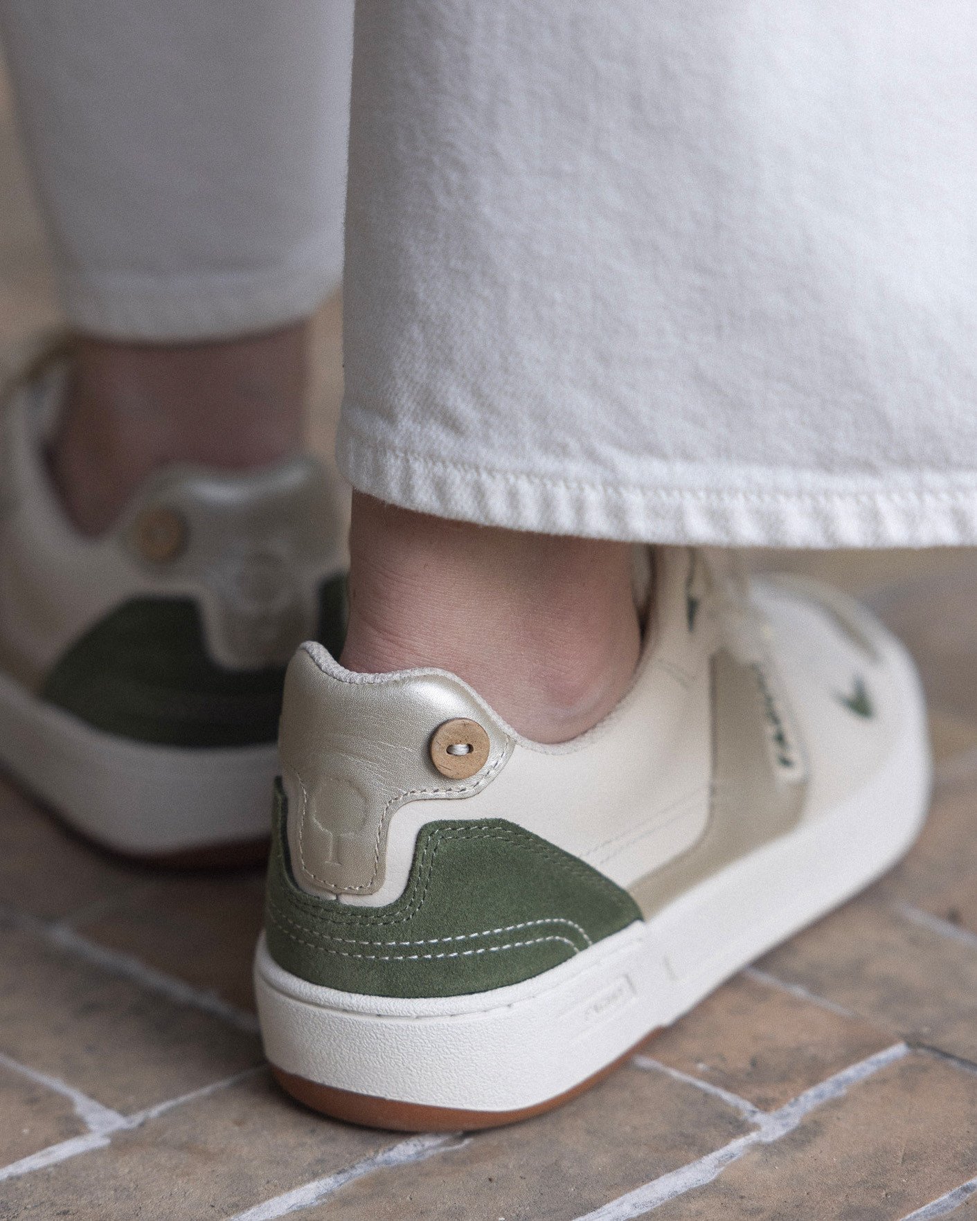 Baskets écrues & argentées - CEIBA