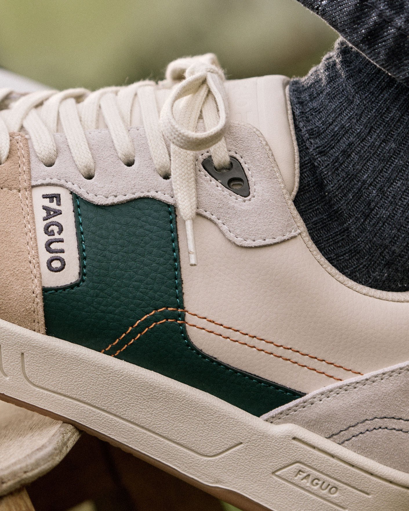 Baskets crème & vert clair cuir & suède - CEIBA