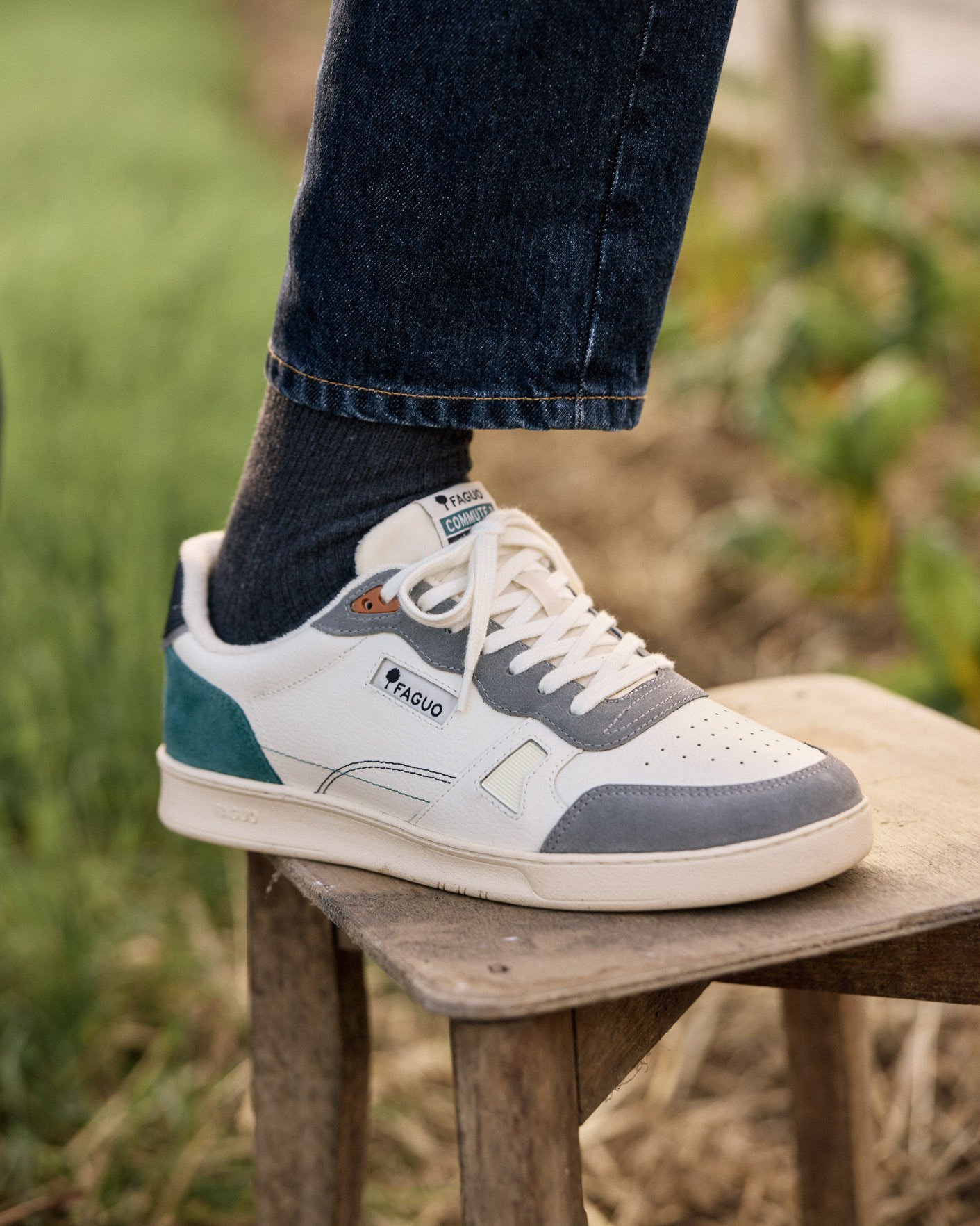 Baskets crème & vert clair cuir & suède - COMMUTE 1