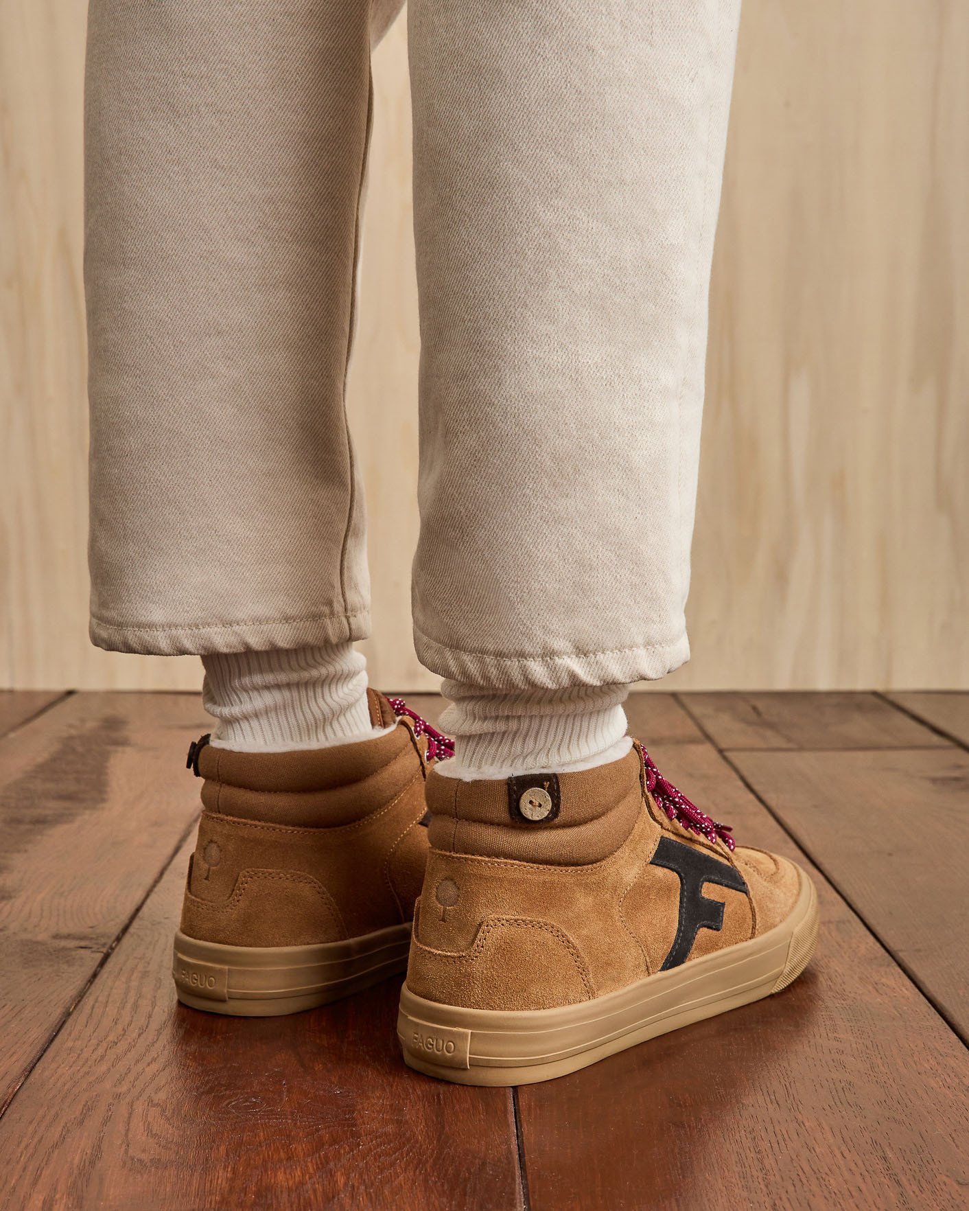 Baskets montantes camels suède - WALNUT MID