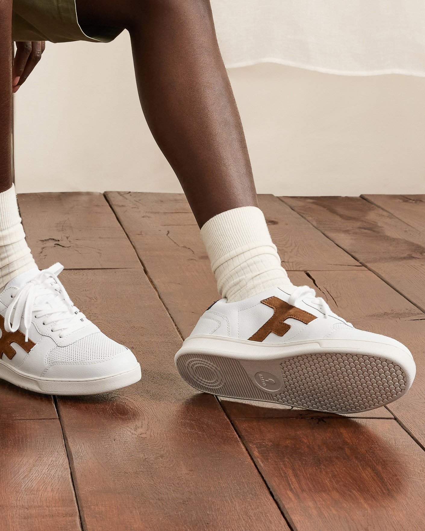 Baskets blanches, bleu marine & marron cuir - HAZEL