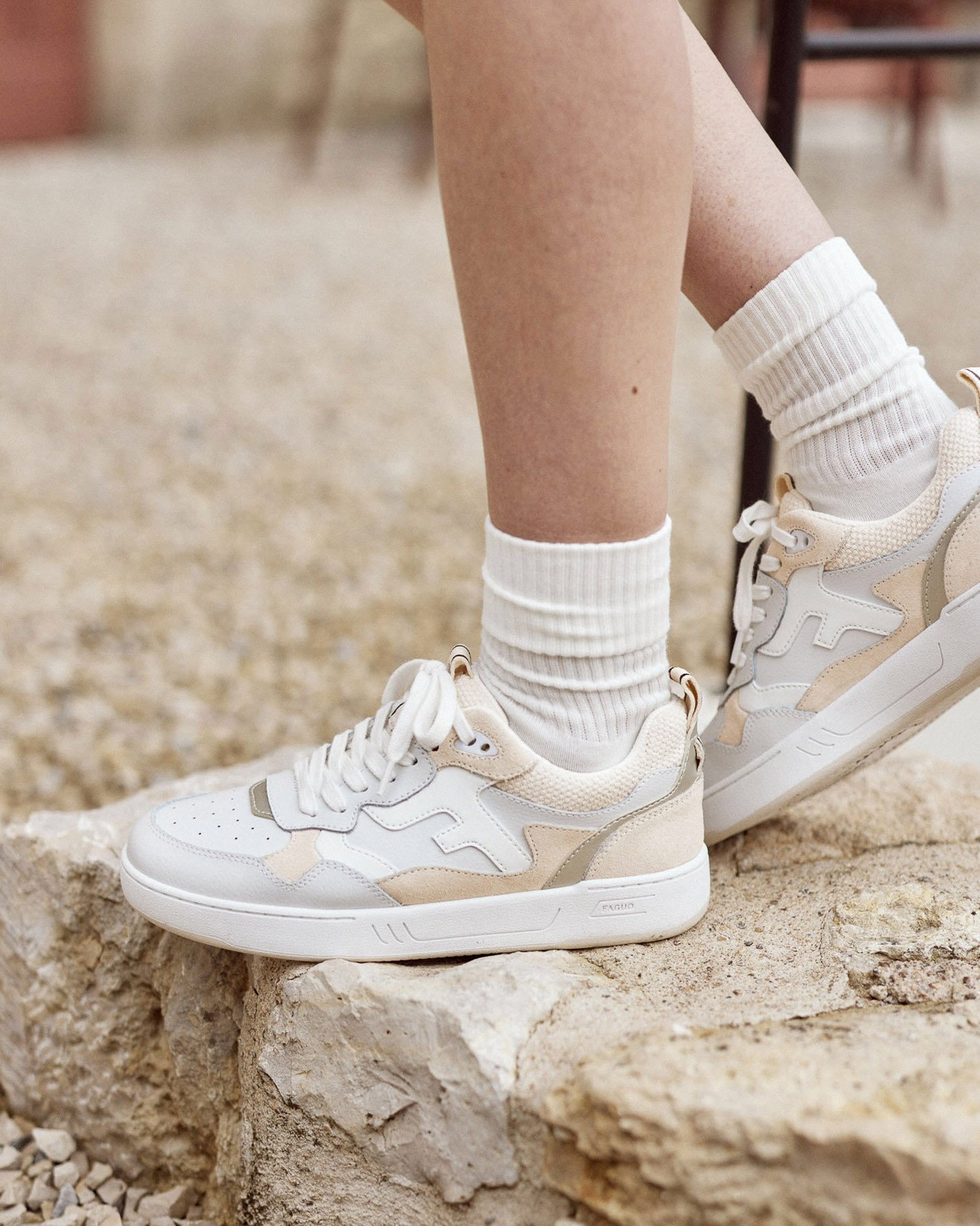 Baskets blanches et beiges cuir - DAHLIA