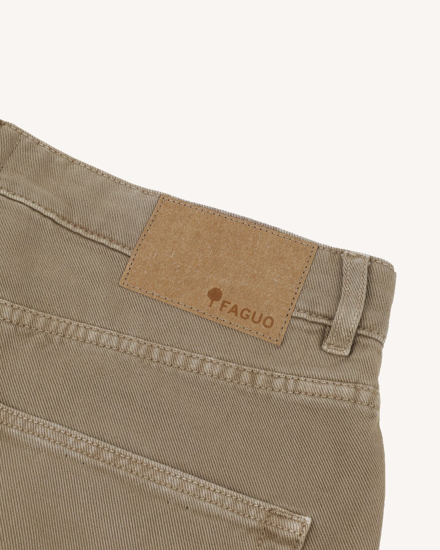 Jean fuselé beige coton - TAPERED