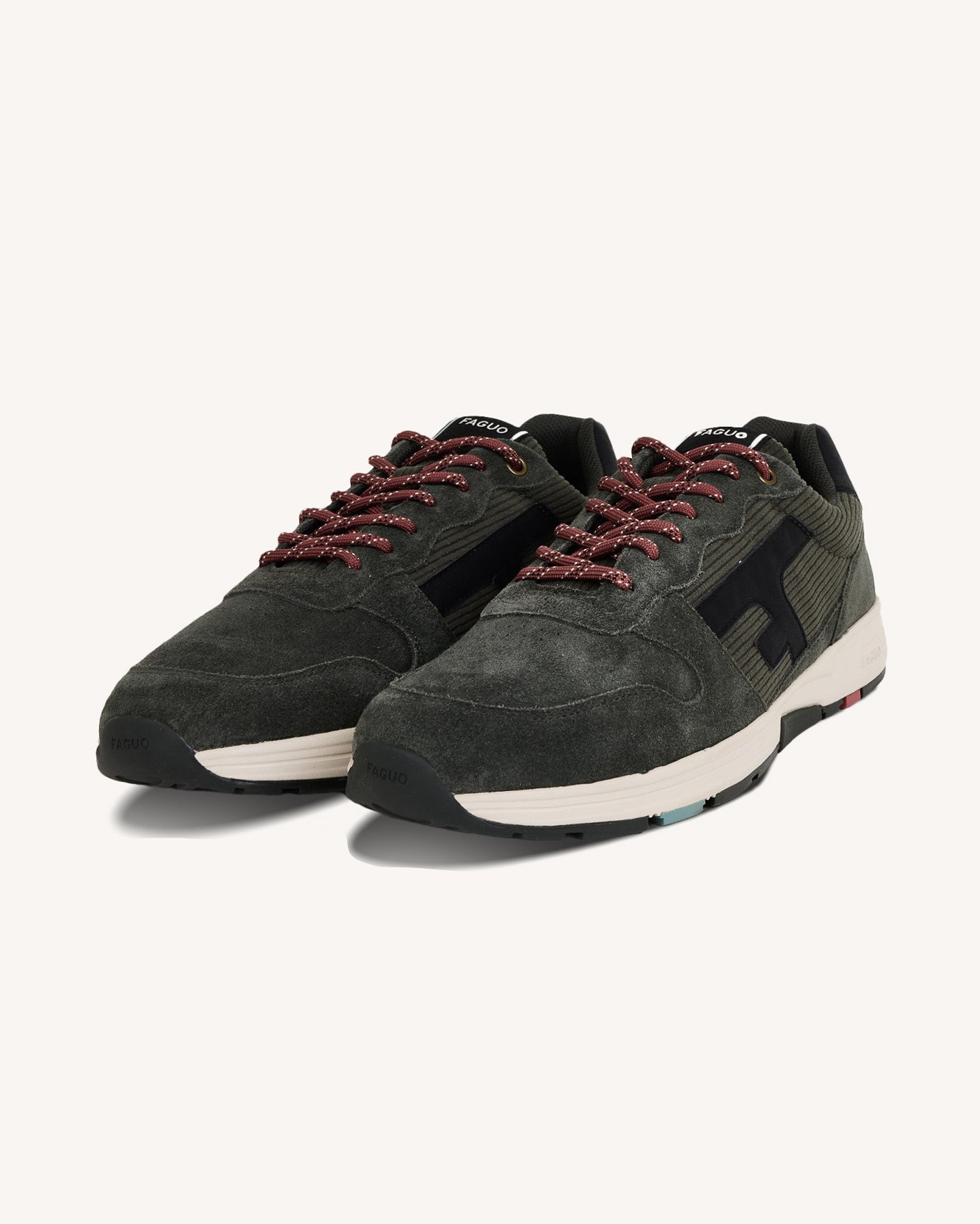 Baskets kaki velours - OLIVE