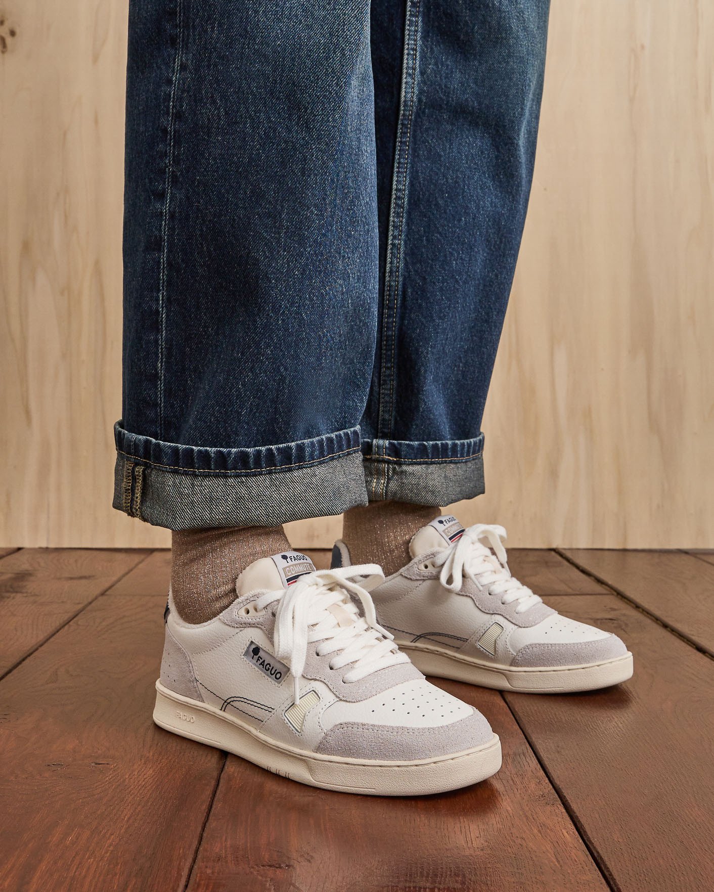 Baskets blanche & bleu marine cuir & suède - COMMUTE 1