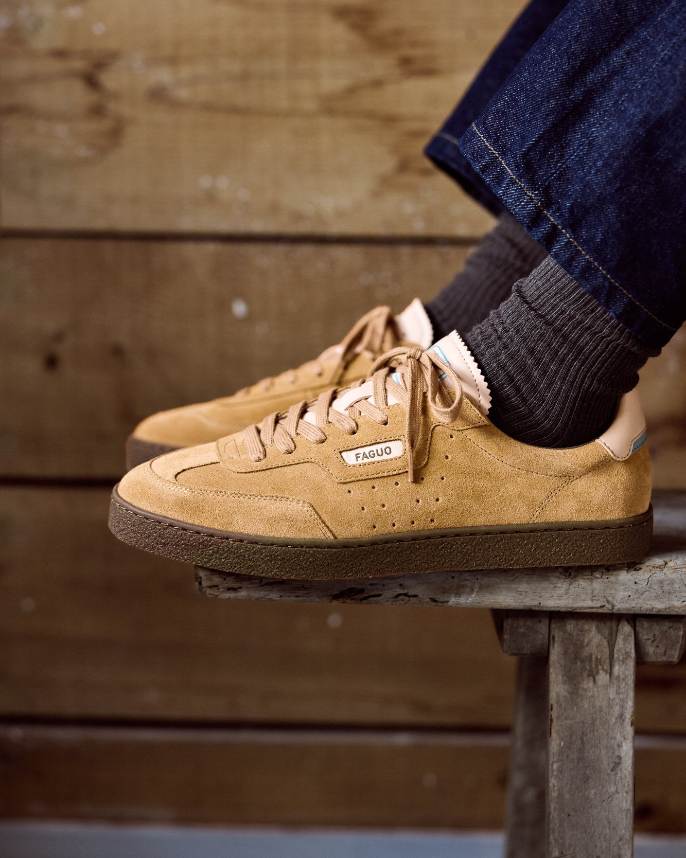 Baskets camels suède - LUMBO