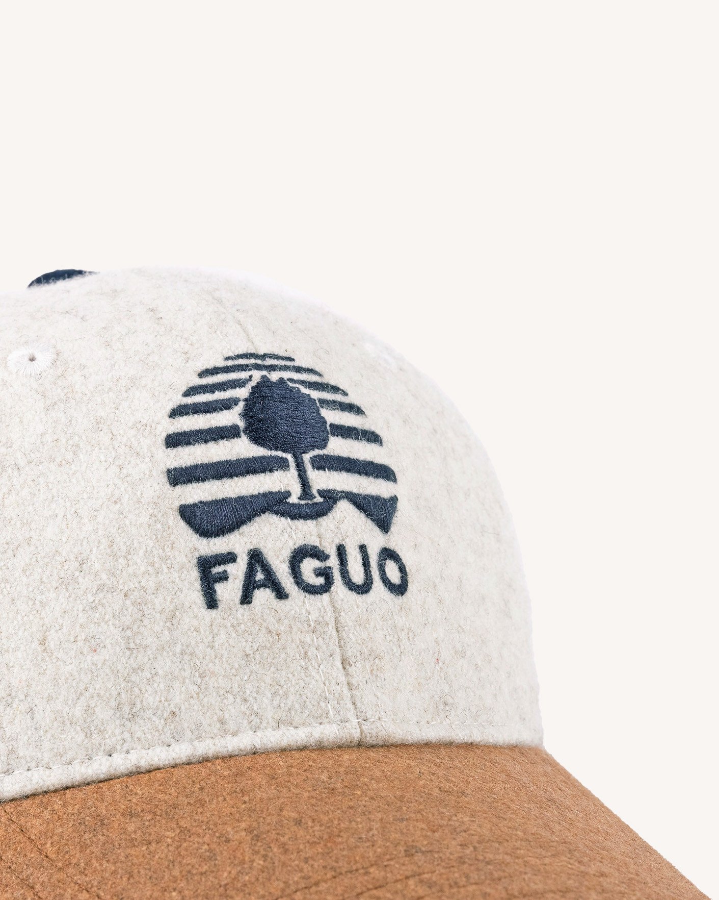 Casquette bleu marine & écrue laine - TRUCKER CAP